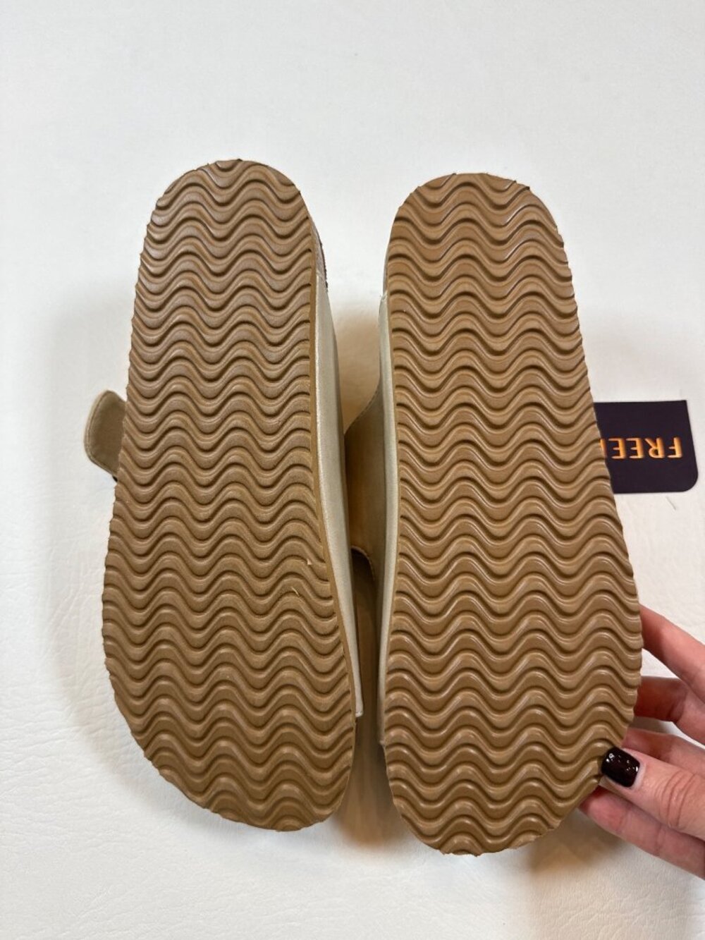 NWT Freely Womens Sandals Adjustable Buckles Woven Straps Beige Size 7 - Picture 6 of 6